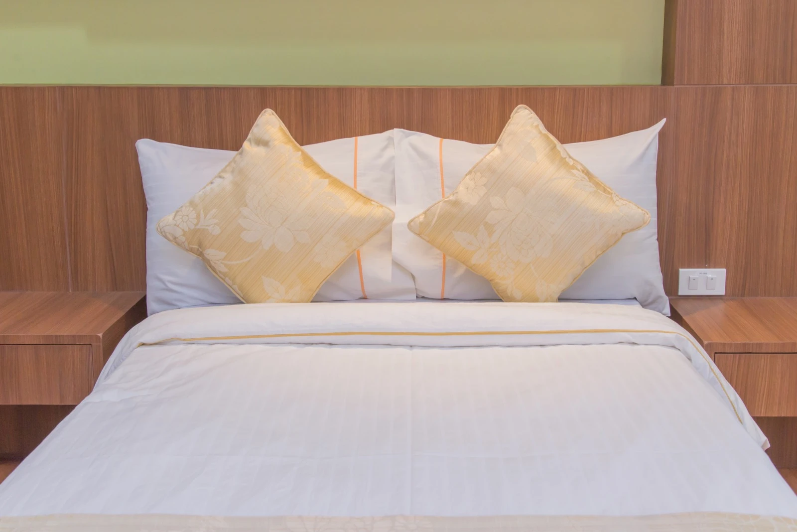 After: Bedbug Treatment – Bedroom Restoration